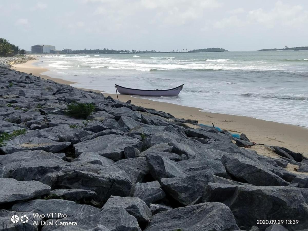 His Grace Sea View Cottages - Private Beach At Malpe Udupi Exterior photo