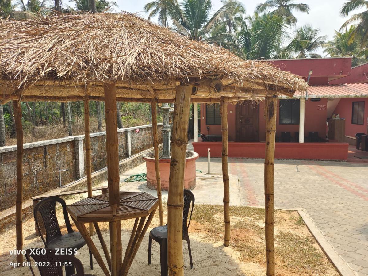 His Grace Sea View Cottages - Private Beach At Malpe Udupi Exterior photo